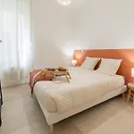 شقة La Nimoise T2 Avec Climatisation Et Netflix Centre نيم