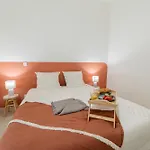 La Nimoise T2 Avec Climatisation Et Netflix Centre شقة