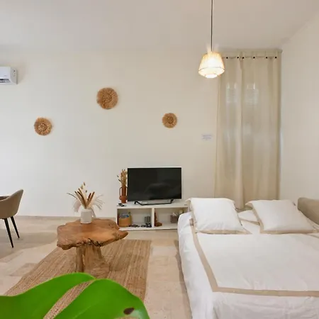 شقة La Nimoise T2 Avec Climatisation Et Netflix Centre نيم